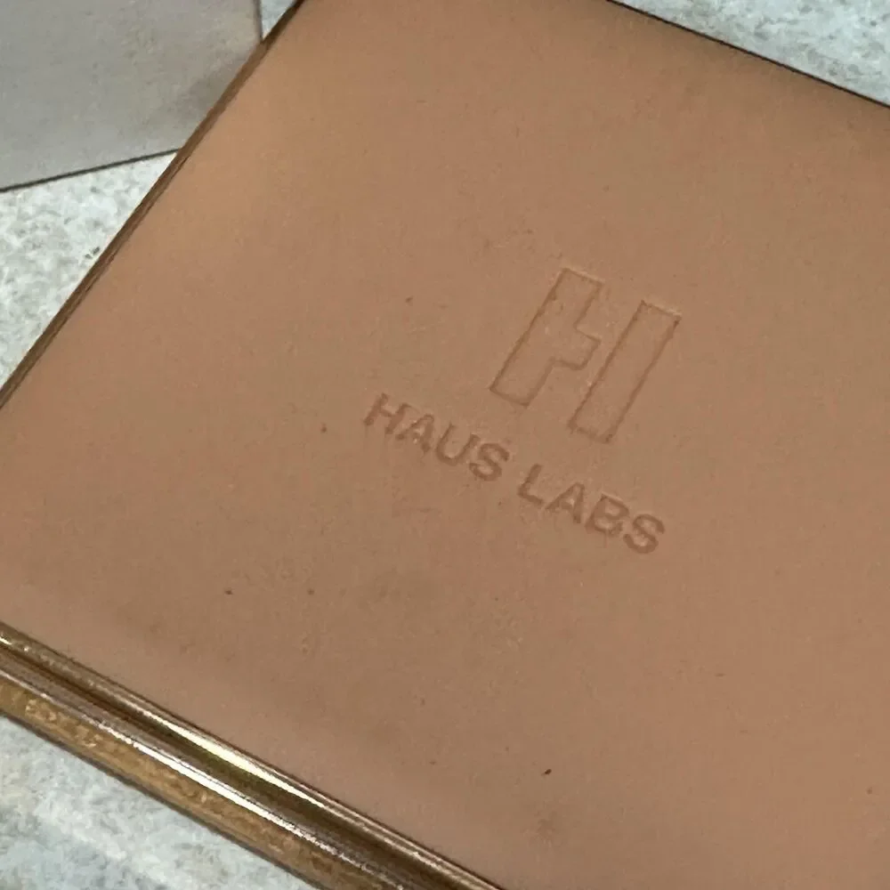 Haus Labs Power Sculpt Velvet Bronzer Medium Level 8 Made in Italy 12g 0.42oz